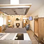 Apartament Nieoczywisty *